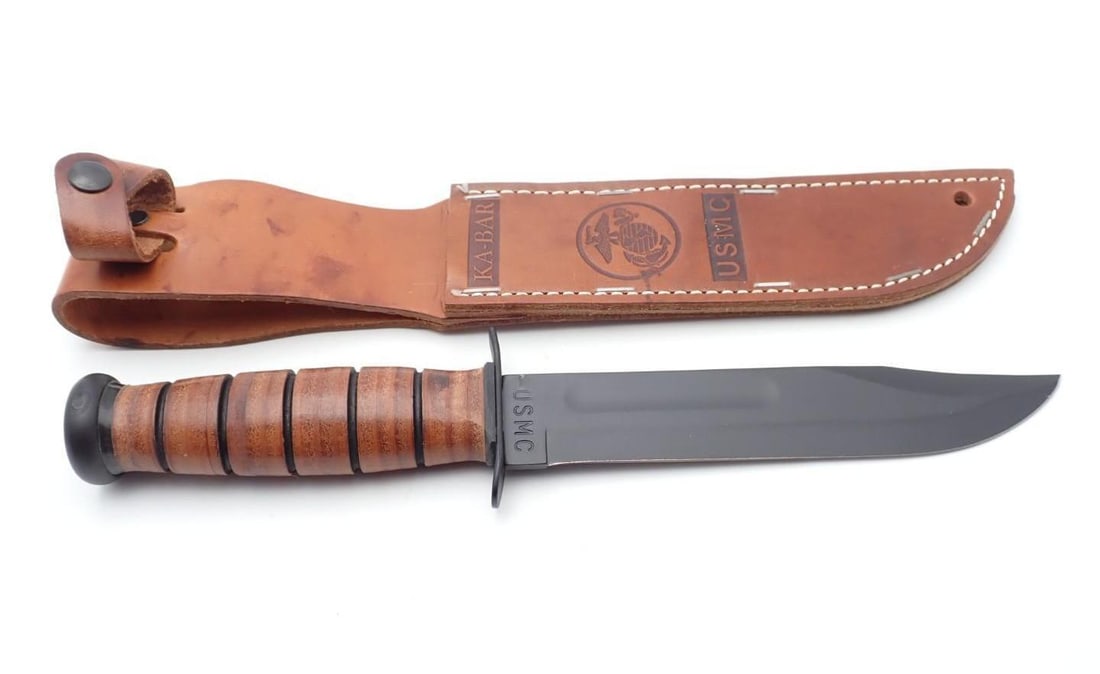 Ka-Bar U.S.M.C. Fighting Knife: with leather sheath, as NIB