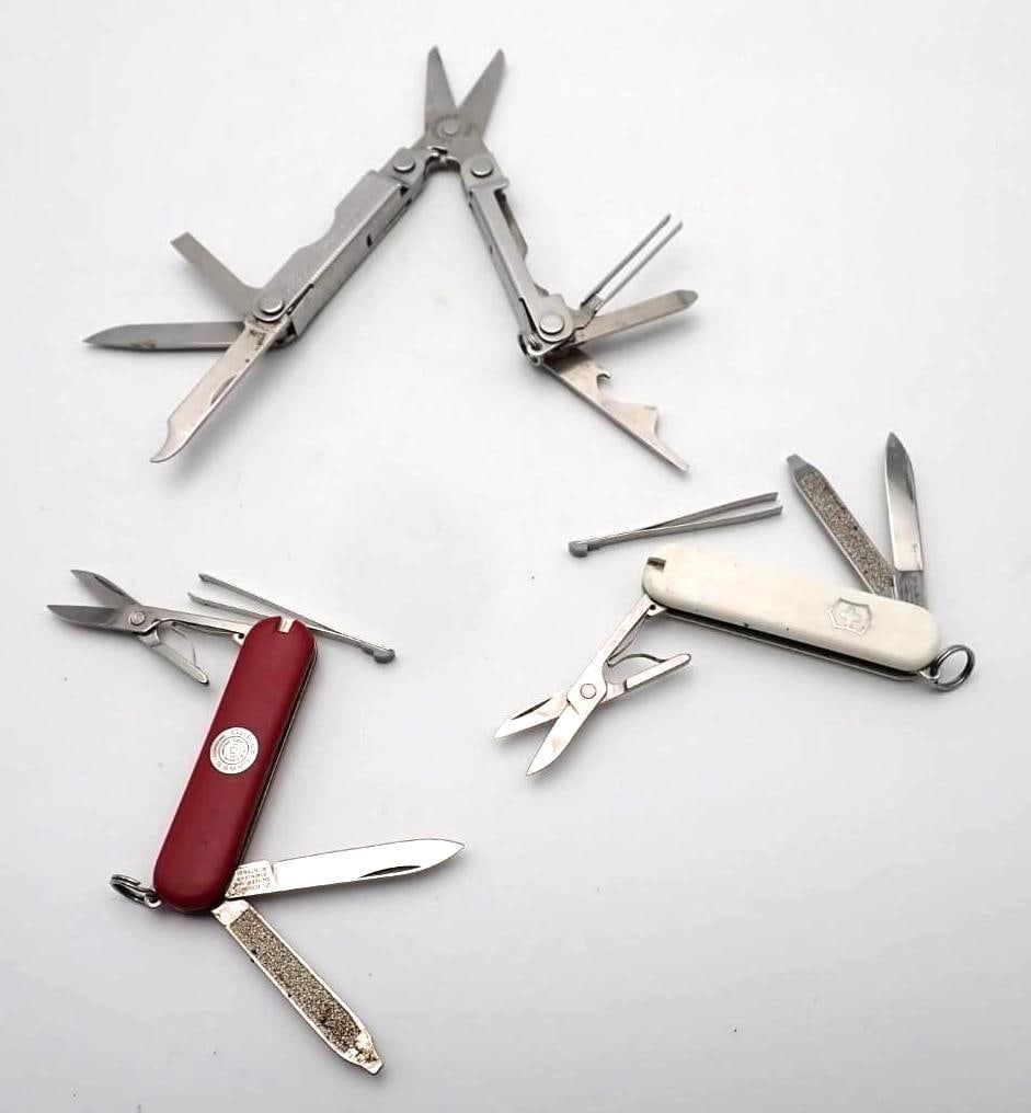 (2) Victorinox Pen Knives & (1) Leatherman Tool - 2