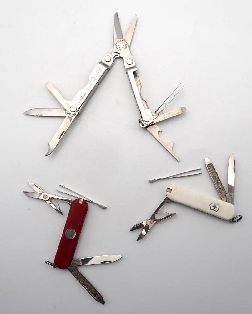 (2) Victorinox Pen Knives & (1) Leatherman Tool - 3