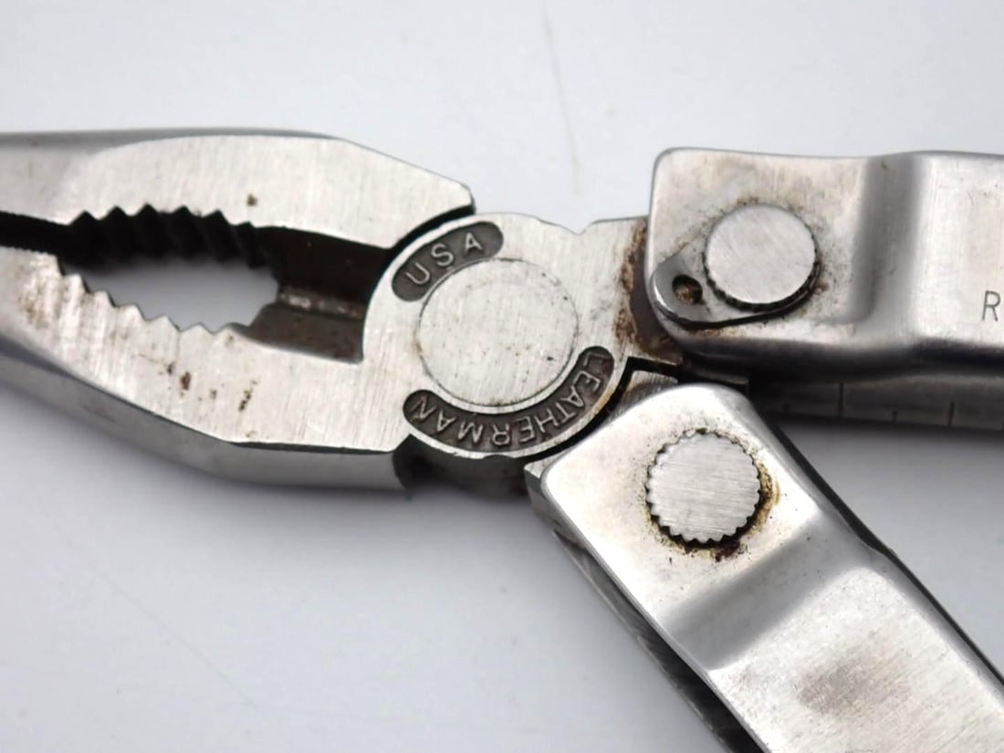(2) Swiss Army Pen Knives & (1) Leatherman Tool - 8