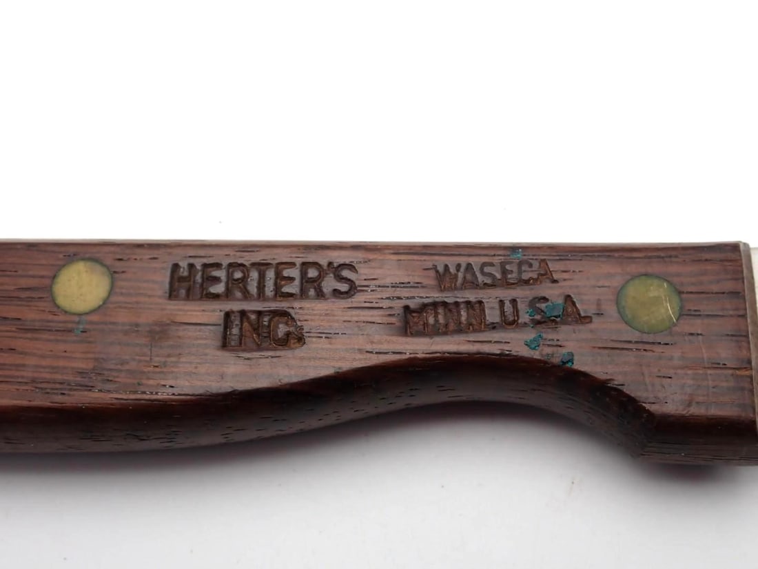 (2) Herters Skinning Knives - 4
