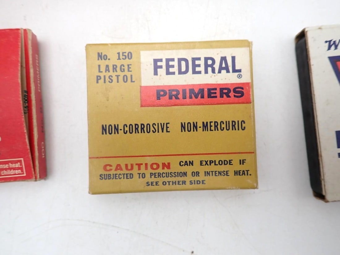 (1000) Federal Small Rifle Primers - 4