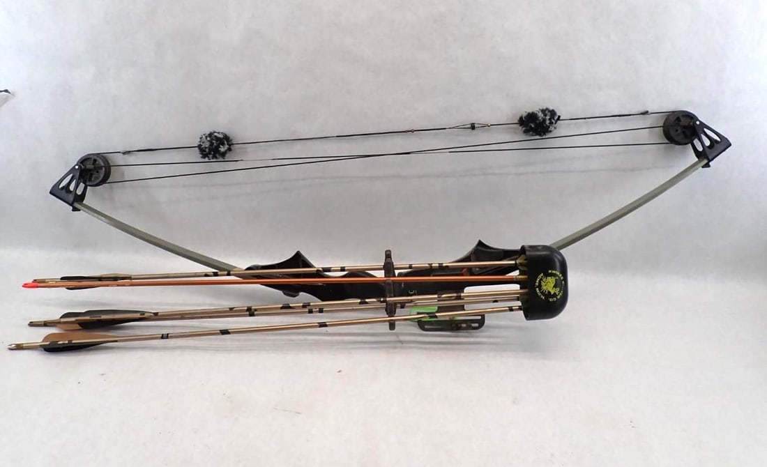 Vintage Shadow 100 Compound Bow - 8