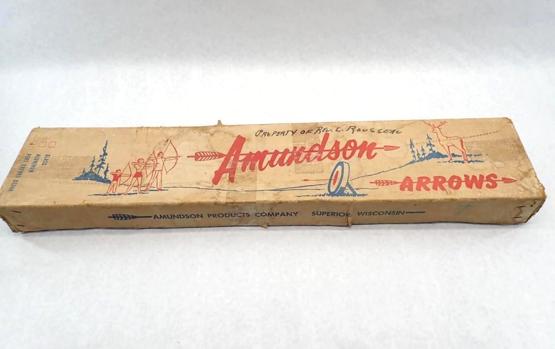 Vintage L. Rousseau Wood Arrows (1 of 4)