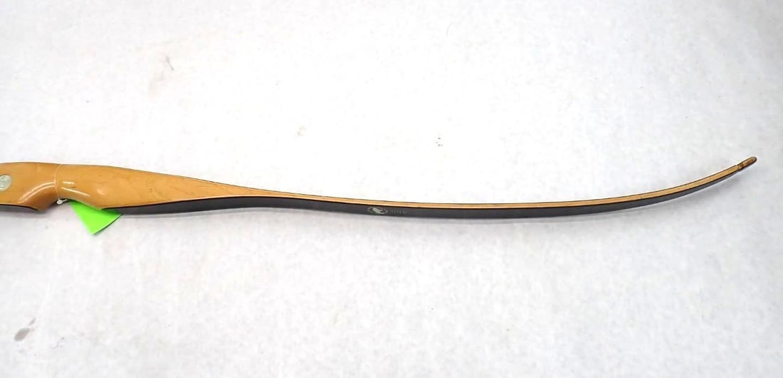 Vintage Bear Bearcat Recurve Bow - 10