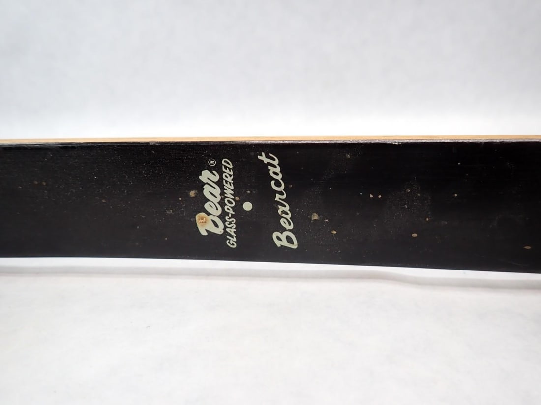 Vintage Bear Bearcat Recurve Bow - 2