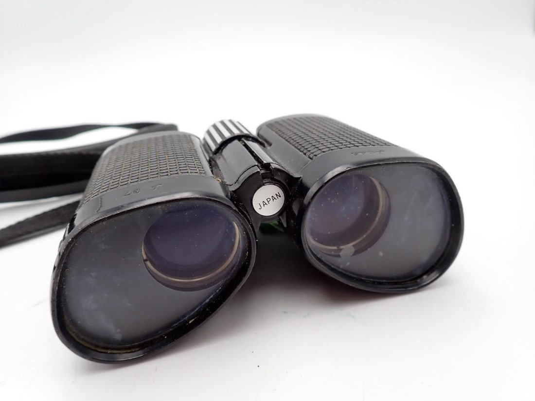 Nikon 7 x 21 Binoculars - 4