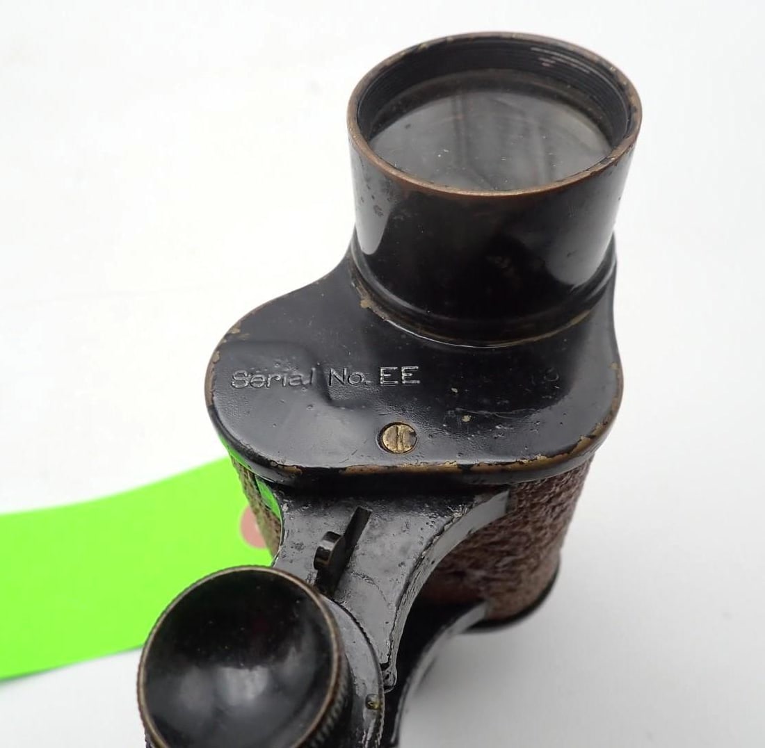 Vintage Bausch & Lomb U.S. Army Signal Corps. Binoculars - 8