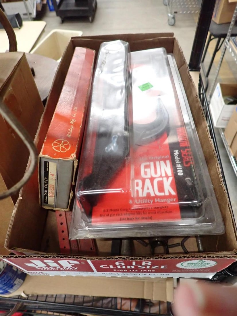 Gun Show Lot - 7