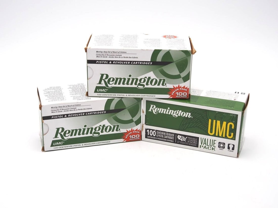 (3) 100 Round Boxes of Remington .40 S&W Cartridges: (3) 100 Round Boxes of Remington .40 S&W Cartridges
