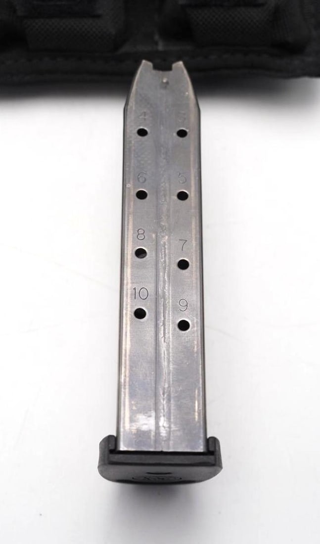 (6) 10 Round S&W .45 ACP Magazines W/ Nylon Belt Rig - 6