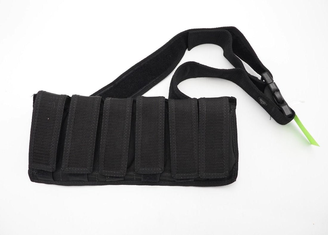 (6) 10 Round Compact S&W .45 ACP Magazines W/ Nylon Belt Rig: (6) 10 Round Compact S&W .45 ACP Magazines W/ Nylon Belt Rig