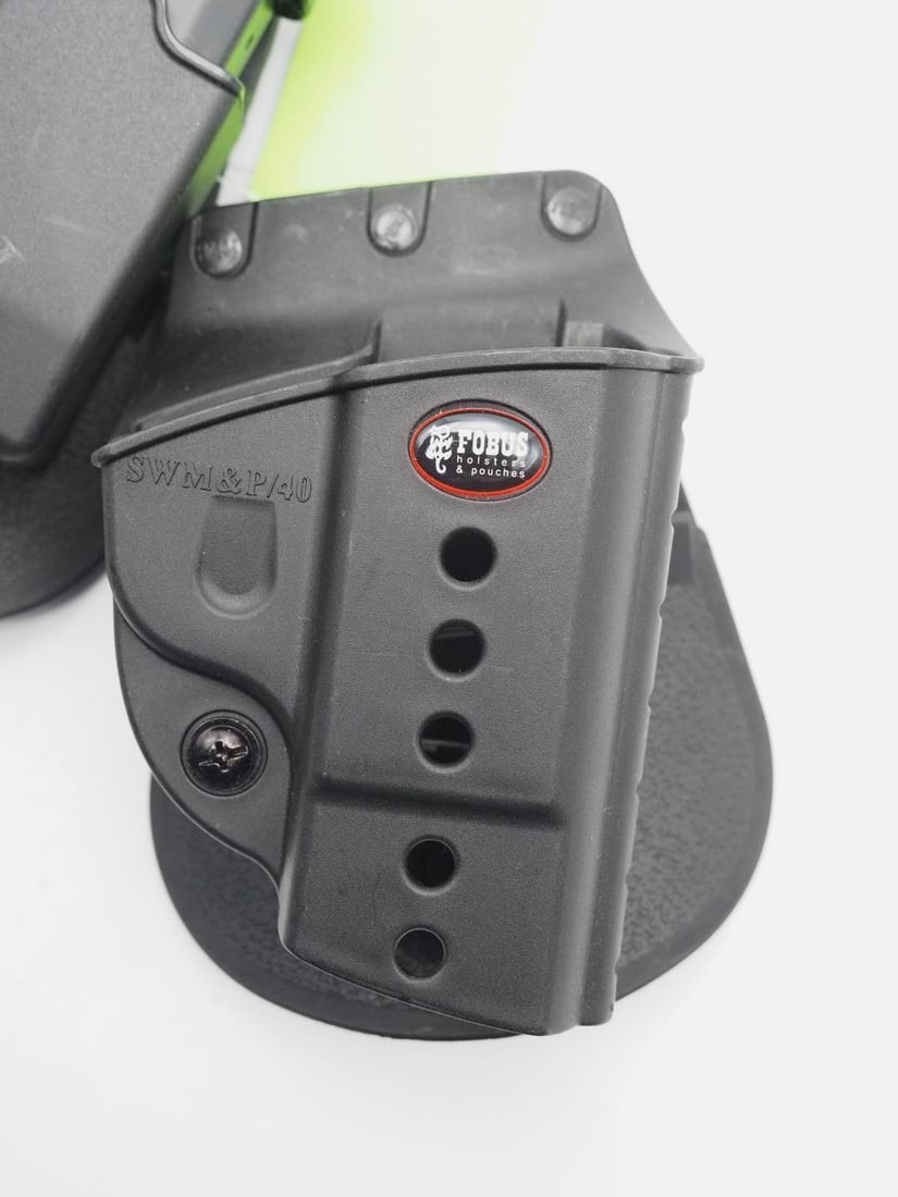 Fobus S&W M&P40 Holster, Double Magazine Pouch & (2) S&W 10 Round Magazines - 3