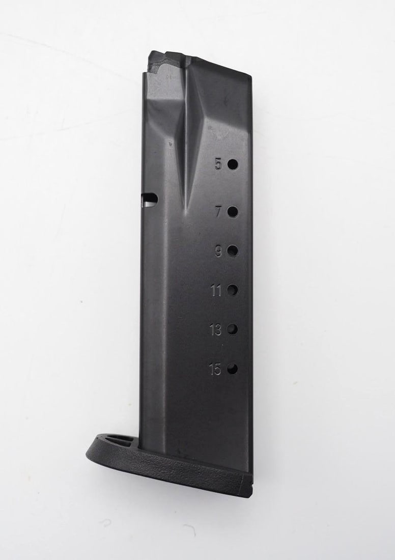 (7) 15 Round S&W .40 S&W Magazines W/ Nylon Belt Rig - 4