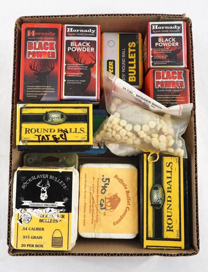 Lot of Lead Balls & Bullets for Muzzleloader: inc.: .44, .54, .36, more...