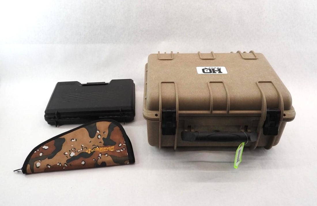 HQ Issue Hard Case: interior 14.5" x 10" x 7" & (2) pistol cases