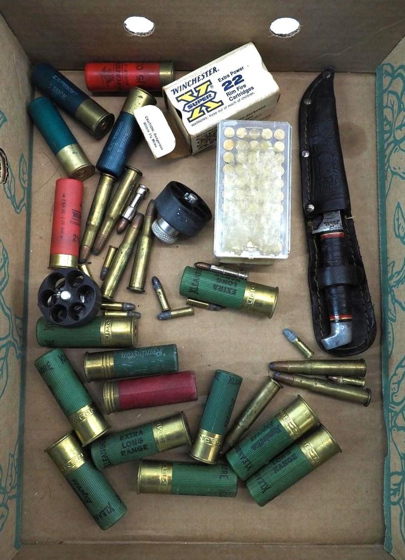Mixed Cartridge Lot: incl.: (99) .38 Spec.; (43) .22 Mag.; (7) .30-30; (10) Paper Shotgun Shells; (29) .380; (12) 7mm-08; (33) .25 Auto; (21) 6.5 Creedmoor; (12) .35 Remington; (2) HKS 27 Speedloader; (10)+/- Tins of Berd