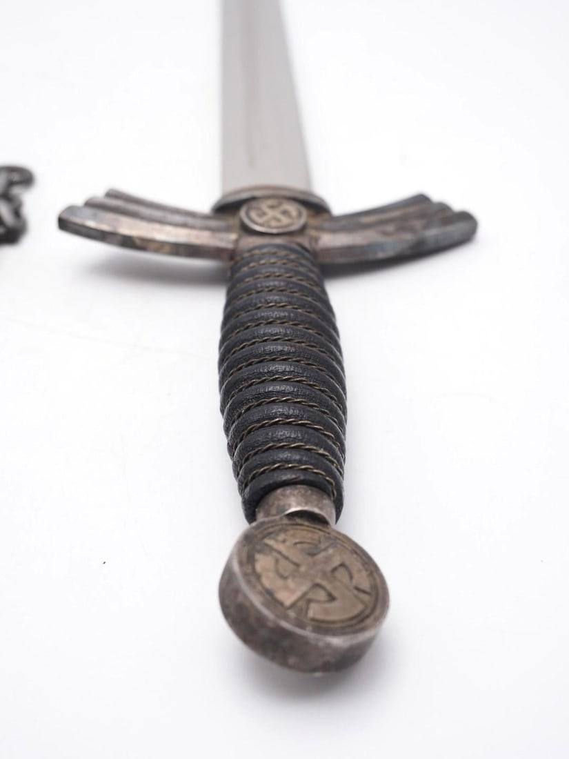 WWII German Luftwaffe Dagger - 8