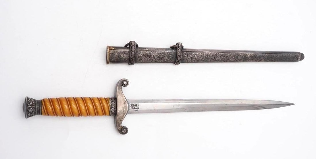 WWII German Army Dagger (1 of 8)