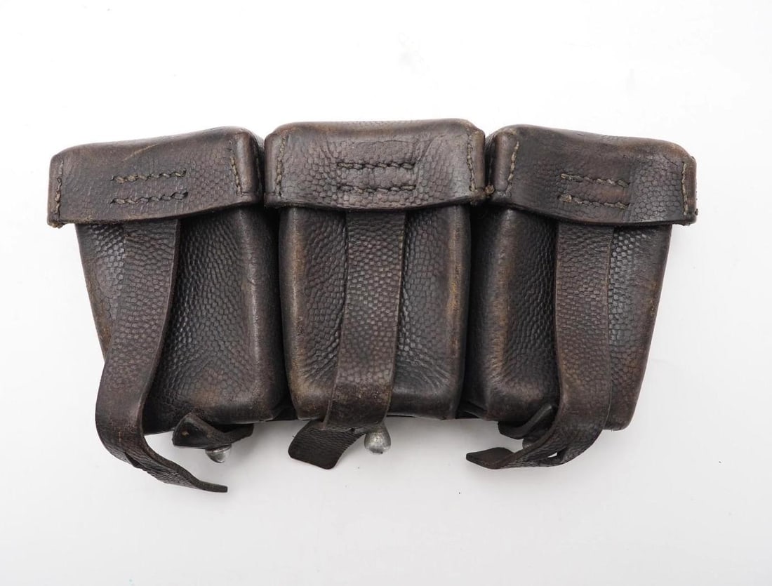 German WWII K98 Leather Cartridge Pouch (1 of 5)