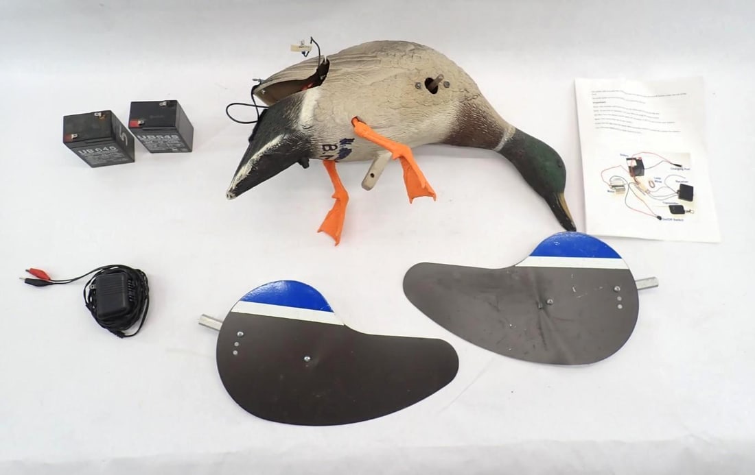Mechanical/Animated Mallard Duck Decoy (1 of 8)