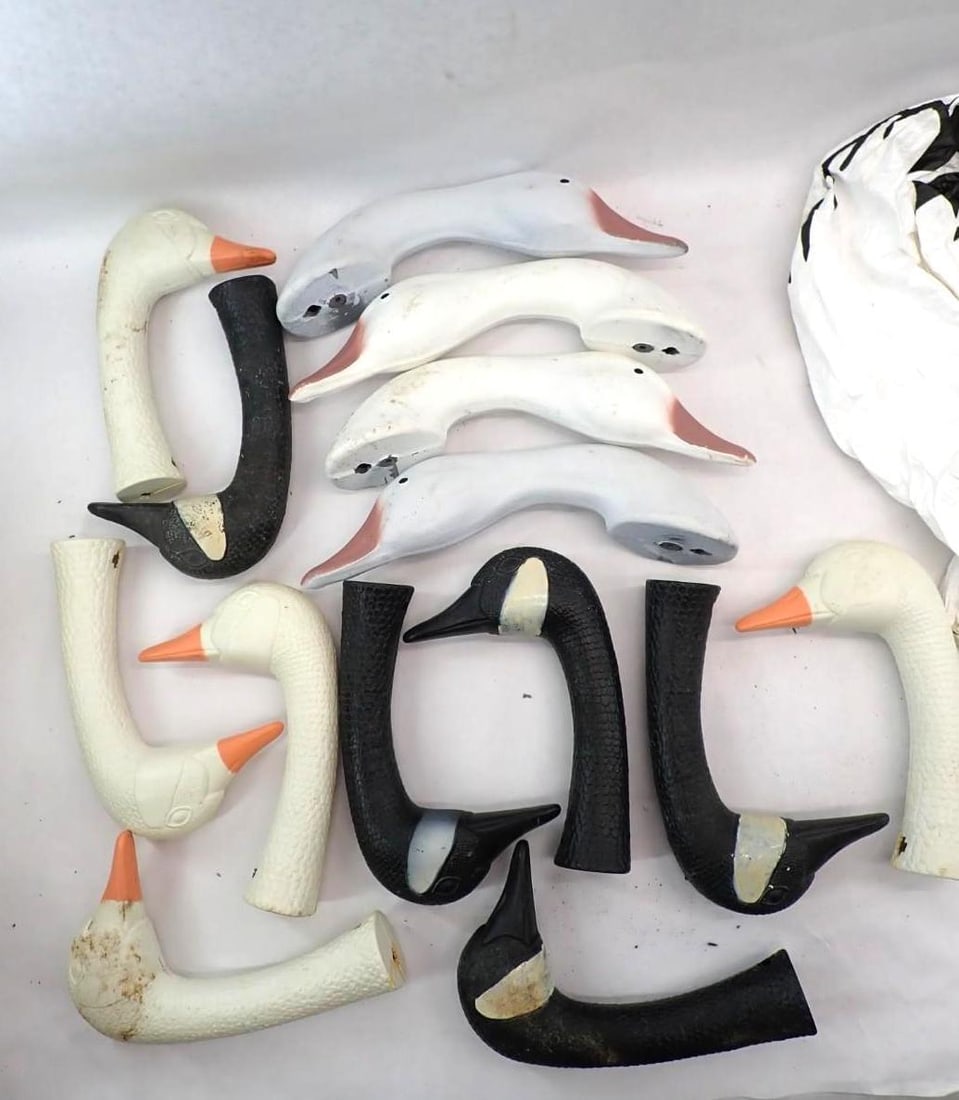 (24+/-) Field Goose Decoys - 2