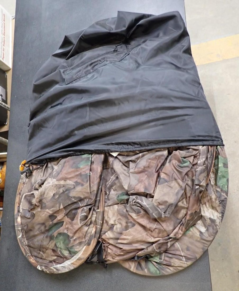 Ameristep Outhouse Ground Blind: Ameristep Outhouse Ground Blind