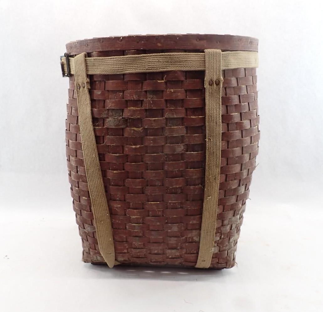 Vintage Pack Basket: 19" in height
