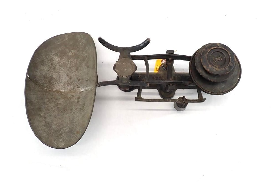 Antique "Standard" Balance Scale (1 of 5)