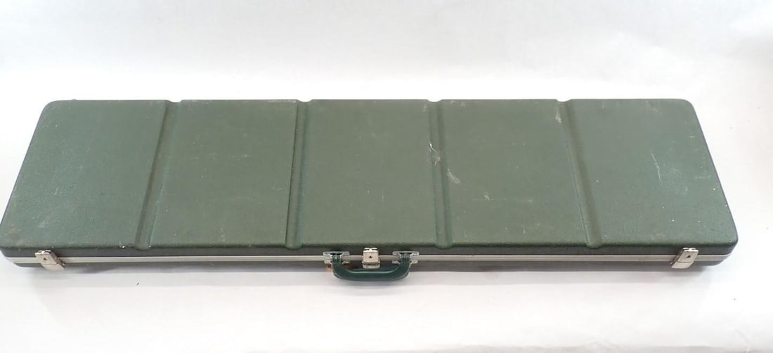 (2) Hard Gun Cases - 12