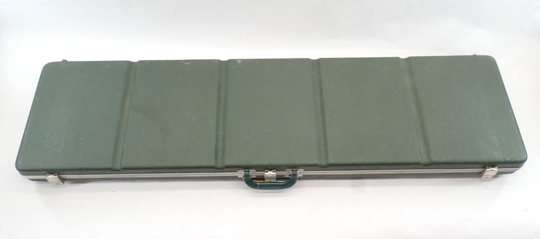 (2) Hard Gun Cases - 13