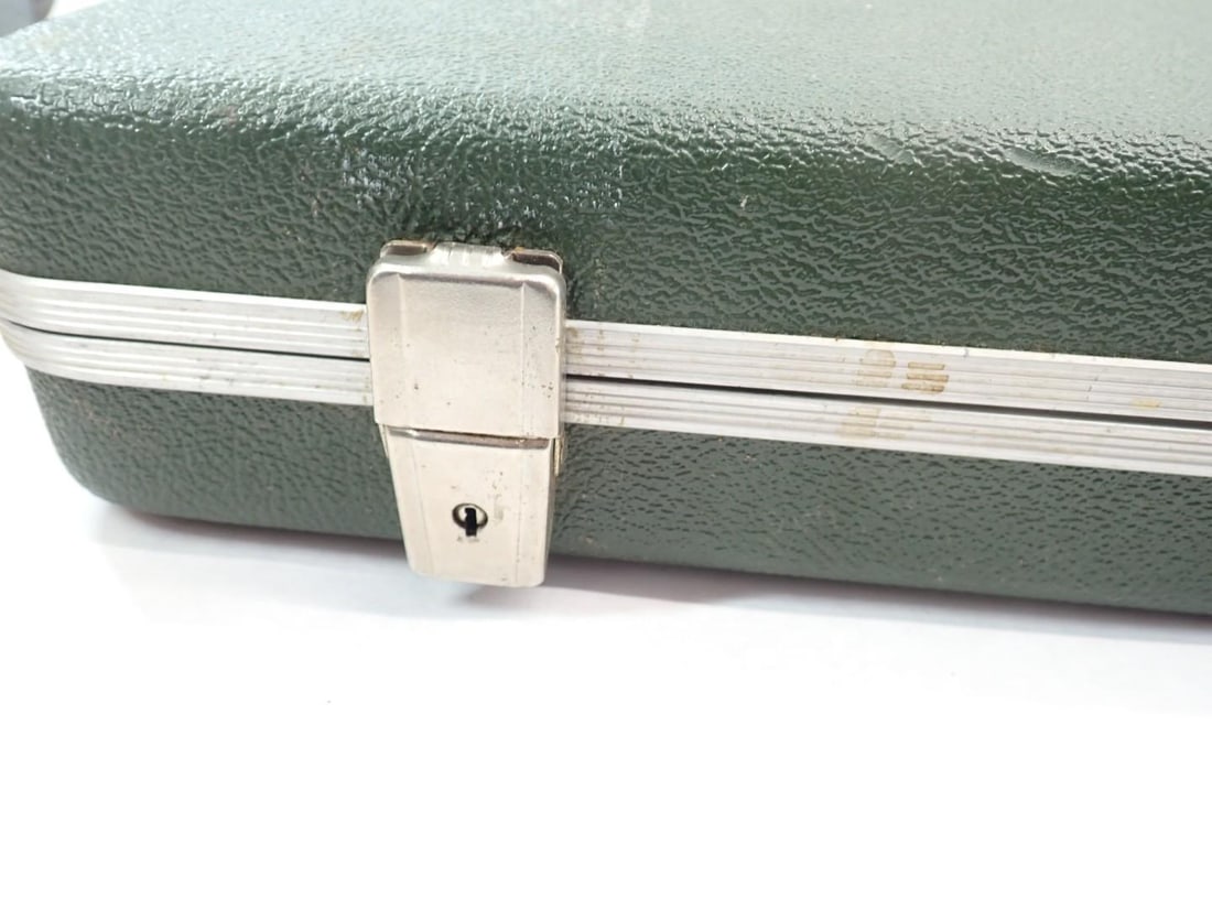 (2) Hard Gun Cases - 16