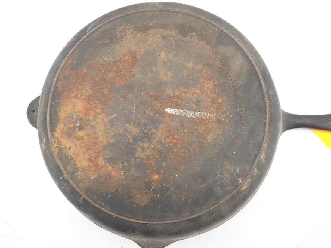 15" Cast Iron Frying Pan - 5