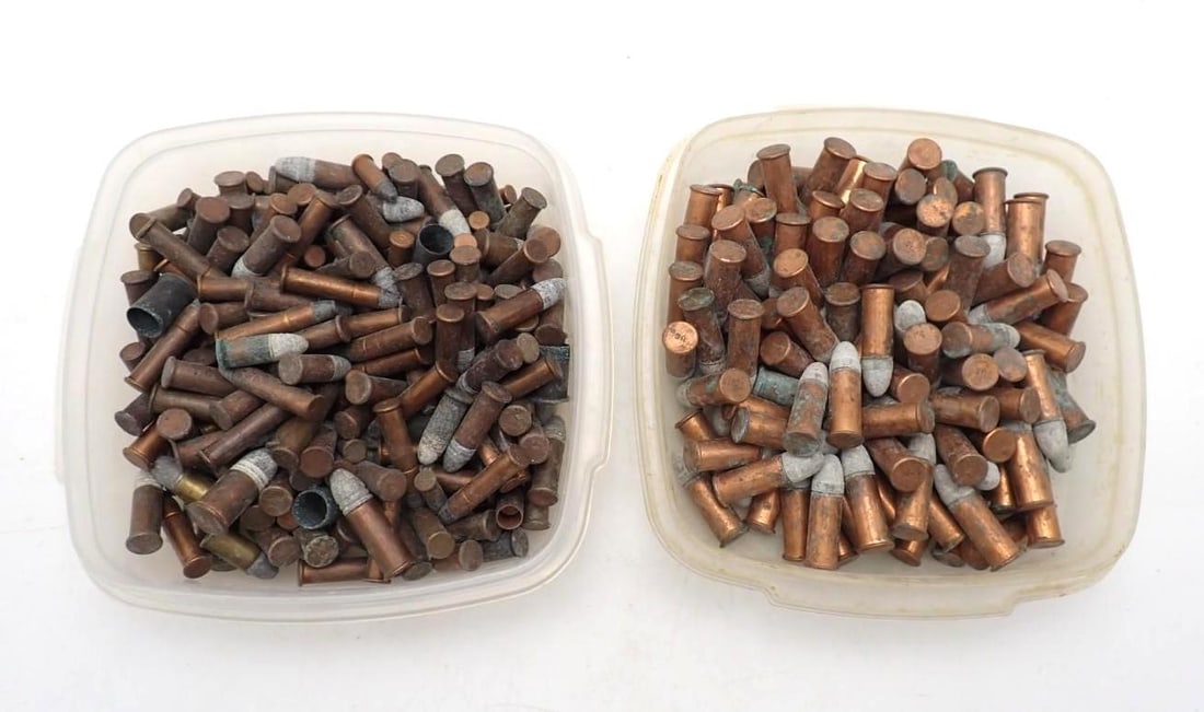 Lot of Vintage Rimfire Cartridges: Lot of Vintage Rimfire Cartridges
