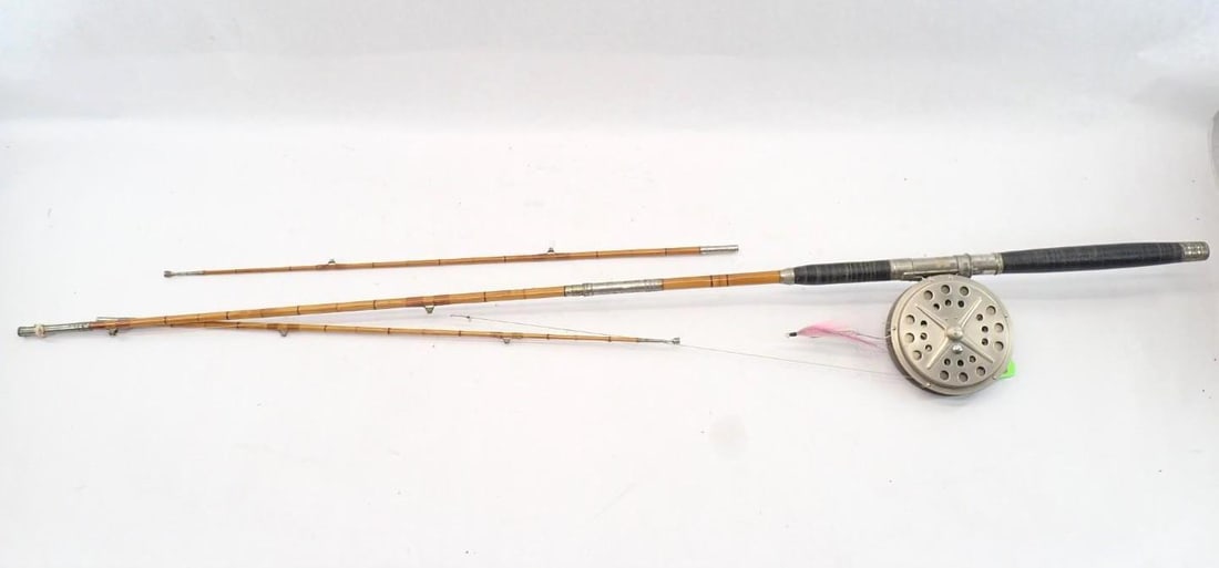 Antique Bamboo Trolling Rod: with (2) tips and Pfleuger 1558 Sal-Trout reel