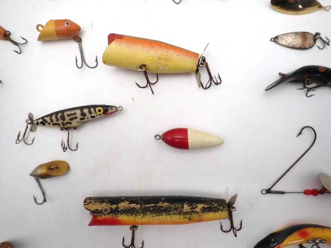 (29) Vintage Fishing Lures - 6