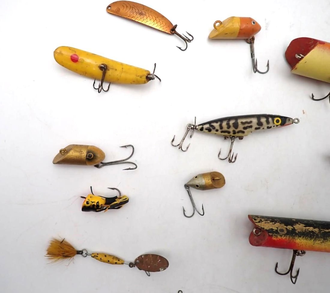 (29) Vintage Fishing Lures - 7
