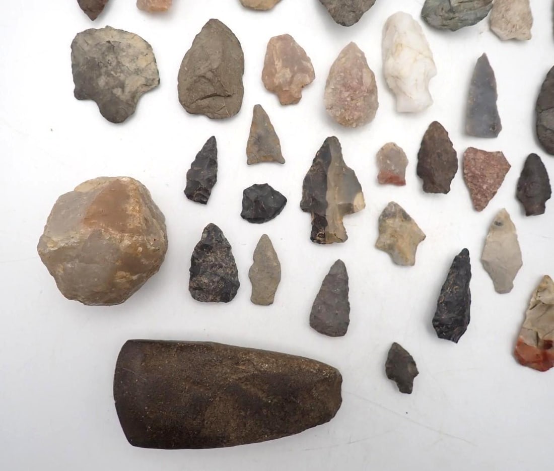 (45 Pc.) Antique American Indian Stone Ax Head & Arrow Heads - 5