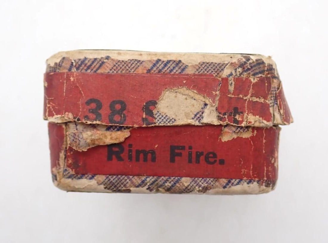 Antique U.M.C. Two Piece .32 RF Cartridge Box - 2