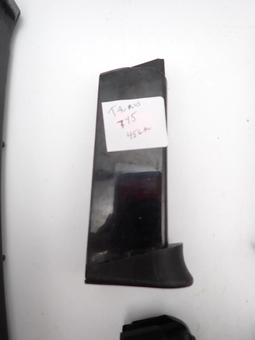 Magazine & Speed Loader Lot - 10