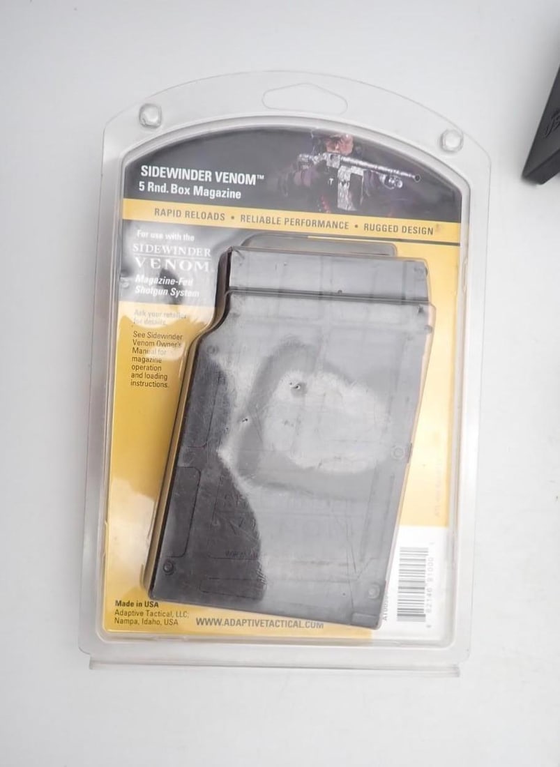 Magazine & Speed Loader Lot - 17