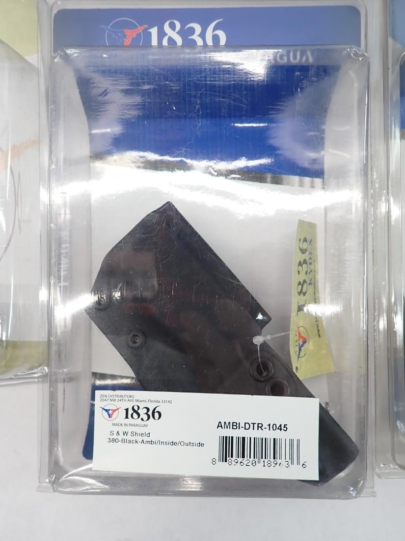 (20) Handgun Holsters - 12