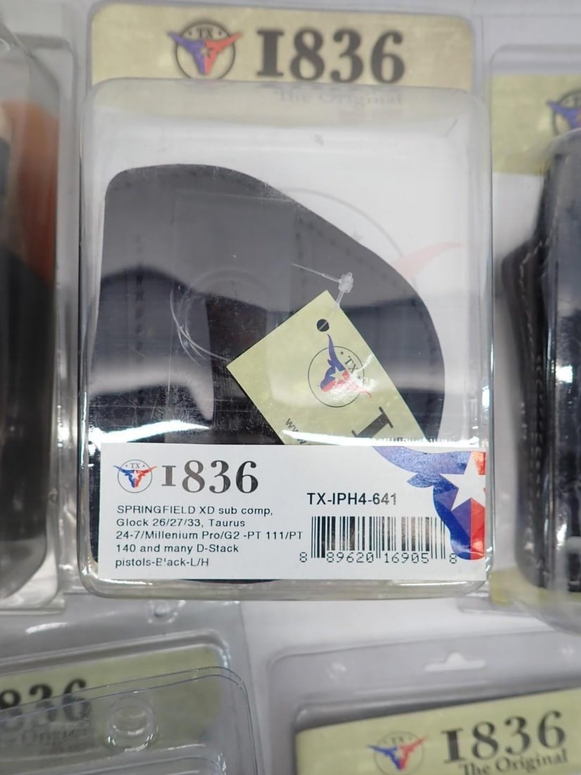 (20) Handgun Holsters - 8