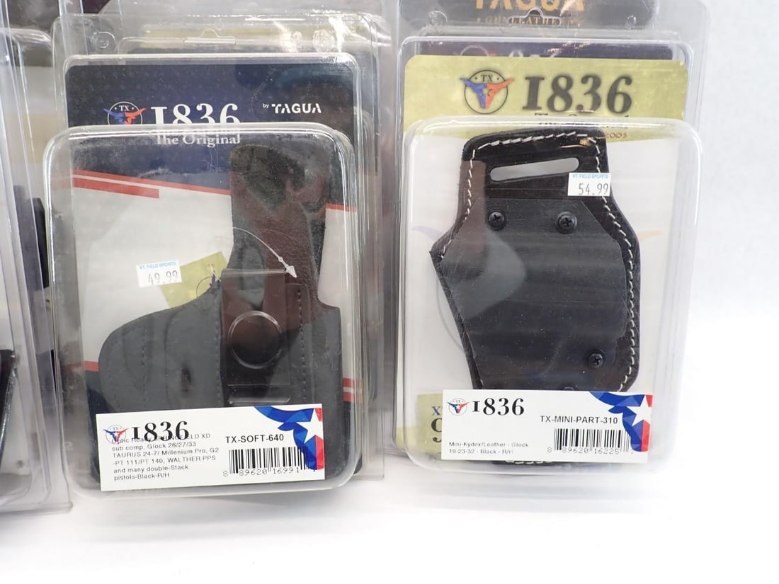 (25) Handgun Holsters - 10