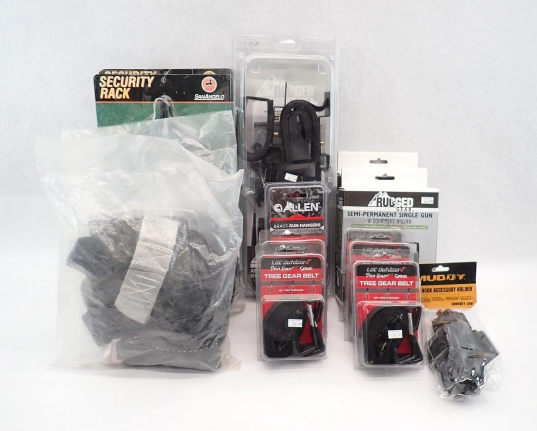 (14) Harnesses, Gun Racks, Gear Belts, etc. (1 of 8)