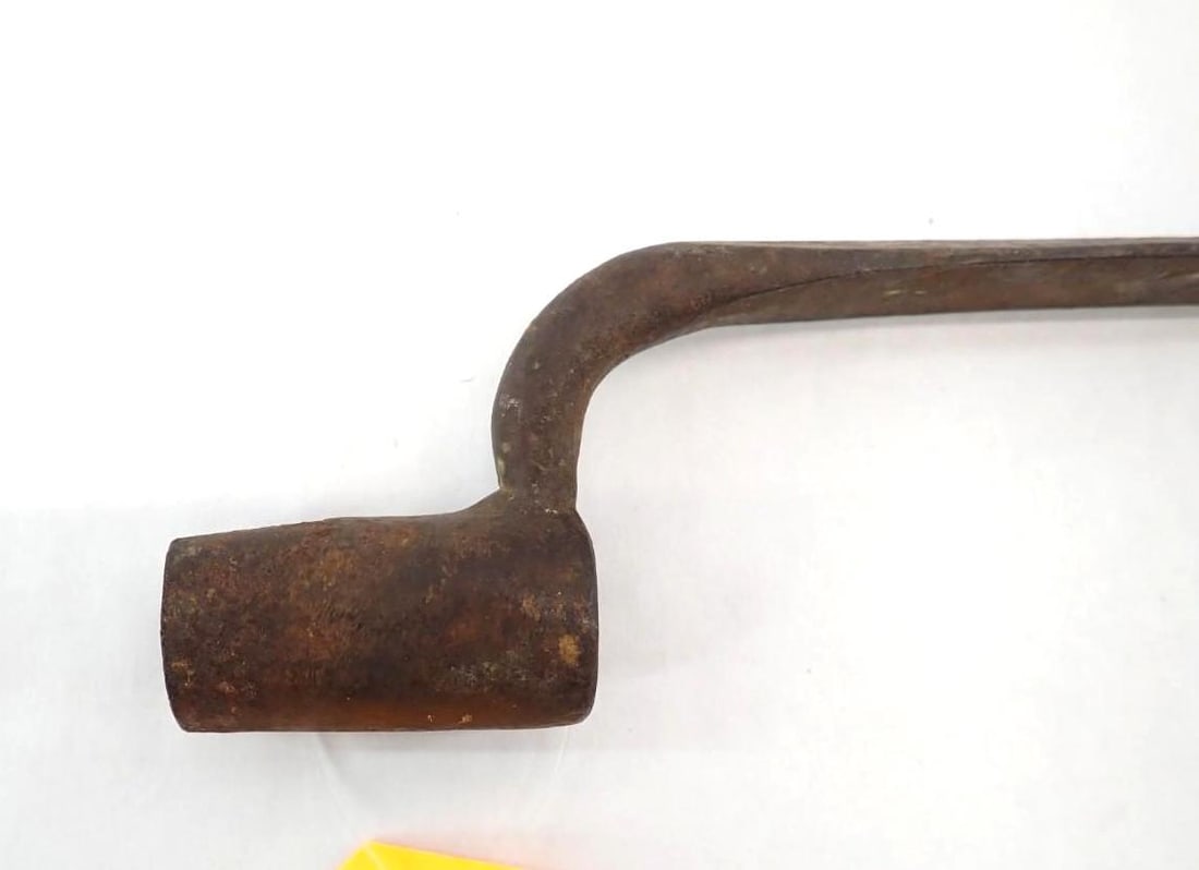 Antique Socket Bayonet & Canteen - 6
