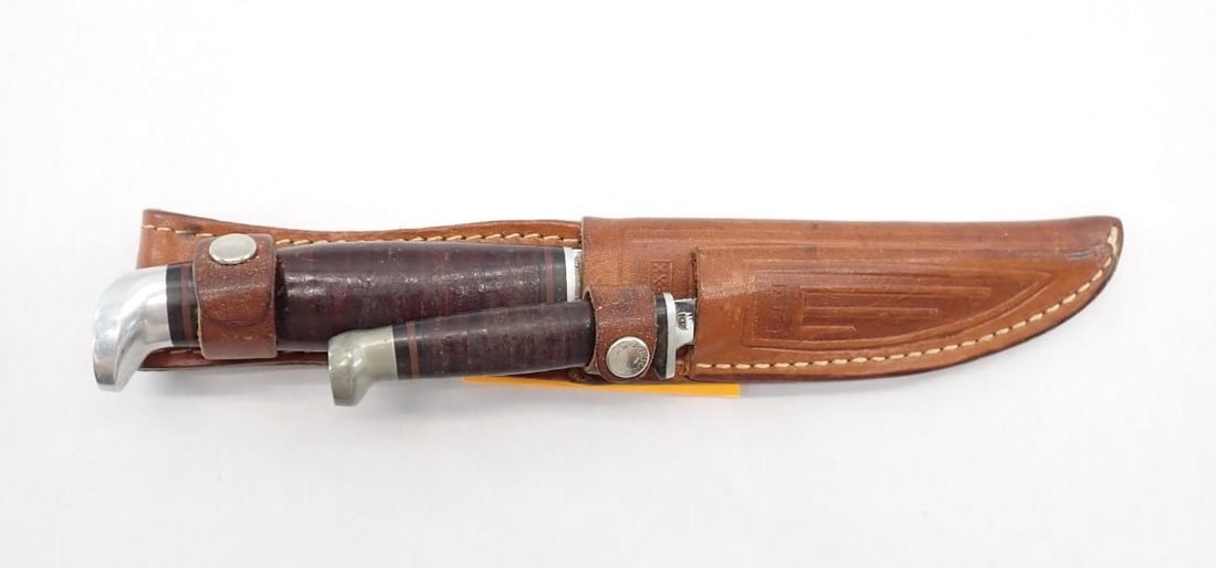 Vintage Case 2 Pc. Fixed Blade Knife Set - 3