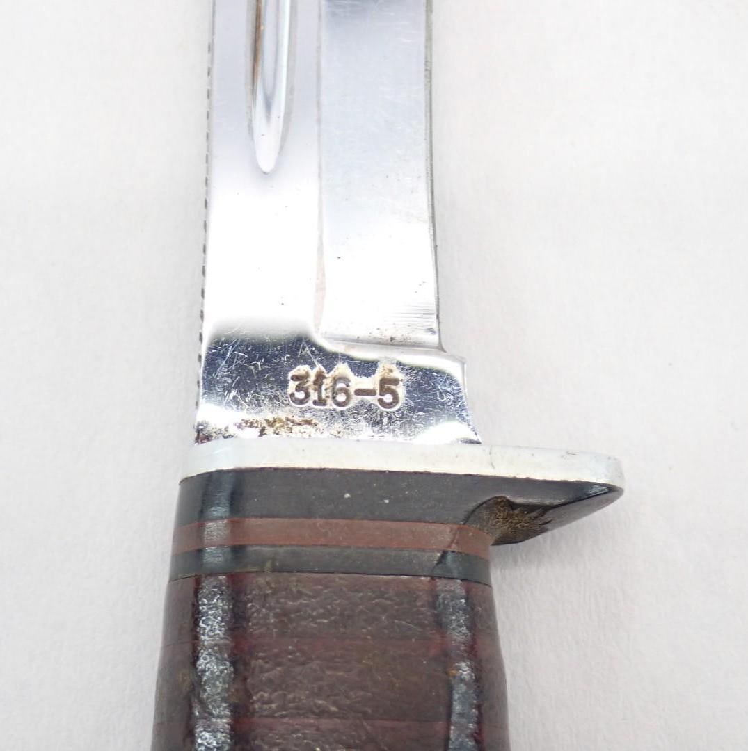 Vintage Case 2 Pc. Fixed Blade Knife Set - 6