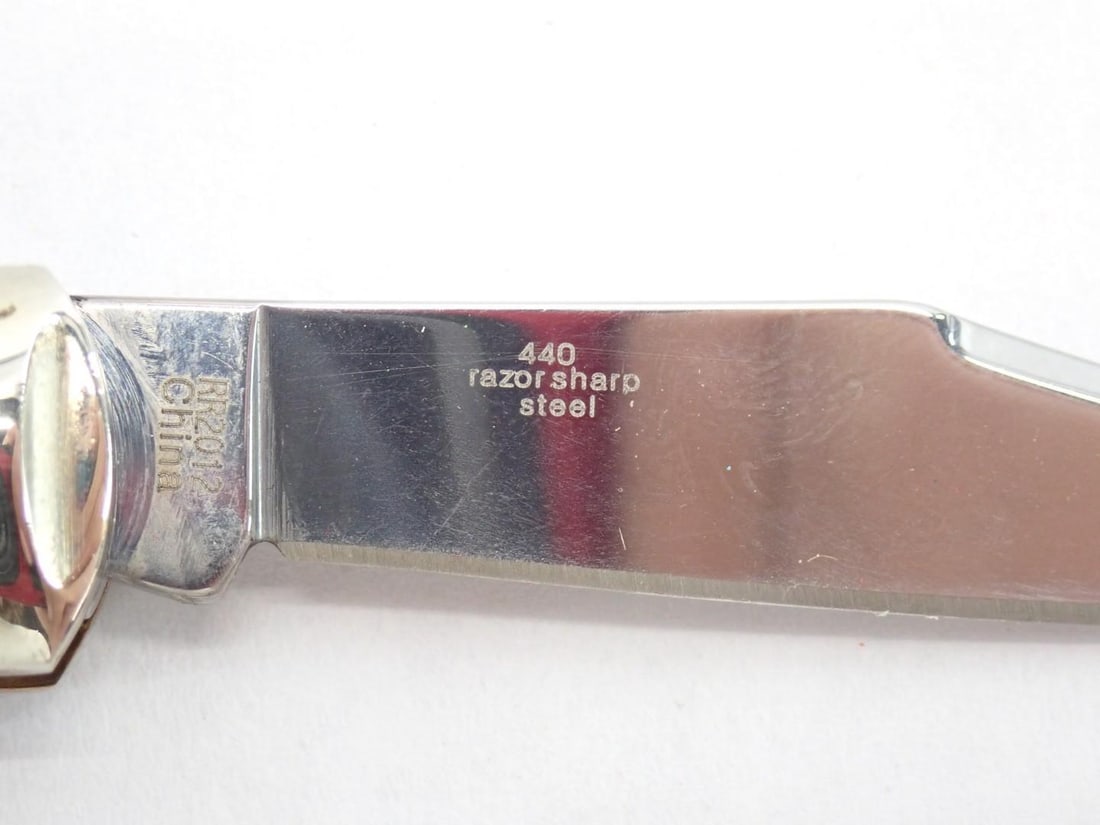 (3) Folding Knives - 9