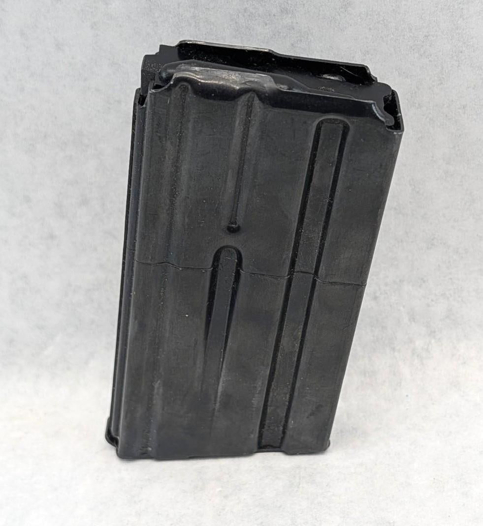 AR-15 5.56mm Magazine: 10 Round